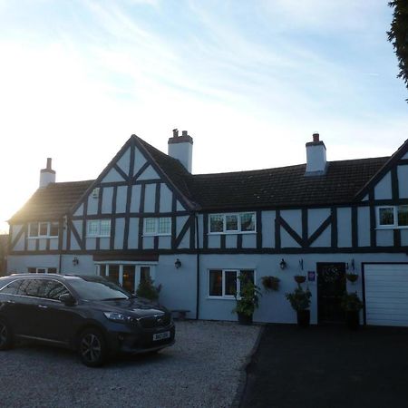 Newark Lodge Guest House Esterno foto