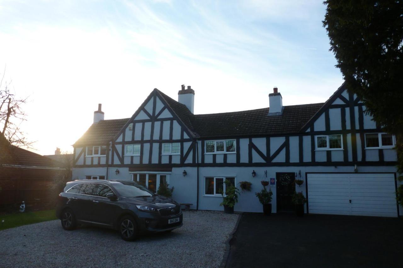 Newark Lodge Guest House Esterno foto